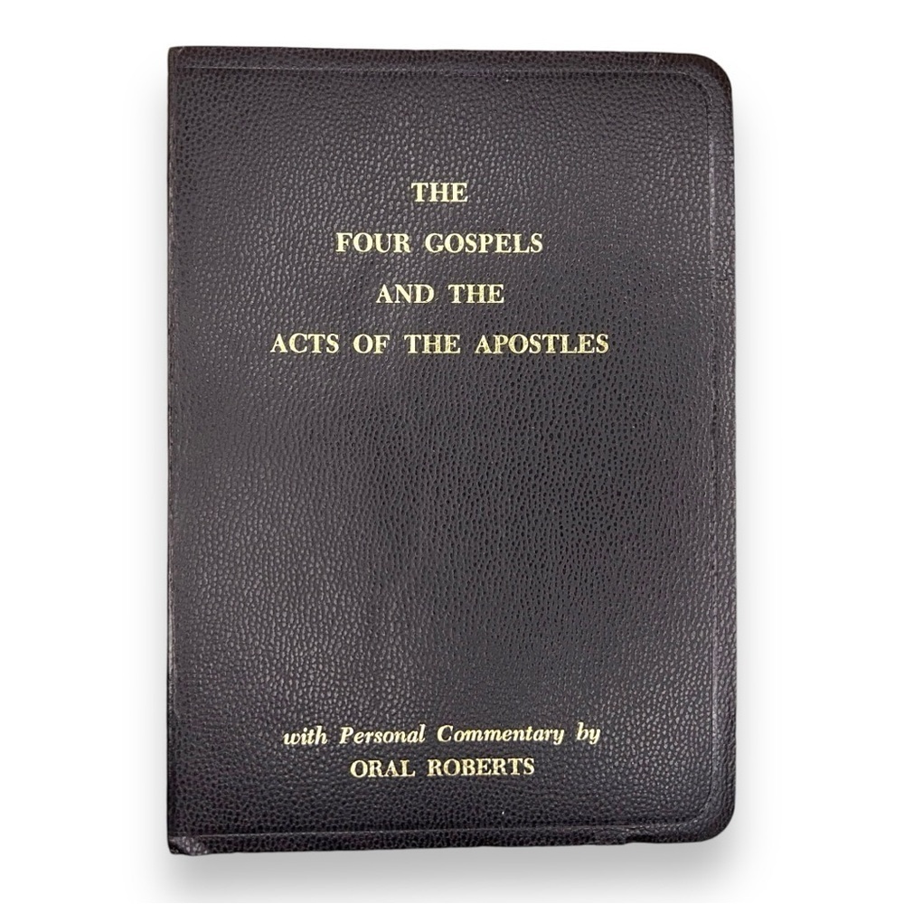 Vintage The Four Gospels & Acts of Apostles w Oral Roberts' Comments  Book 1967
